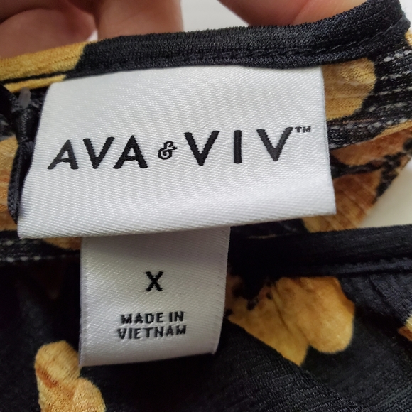 Ava & Viv Plus Size Long Sleeve Blouse X (14W) - Picture 5 of 7